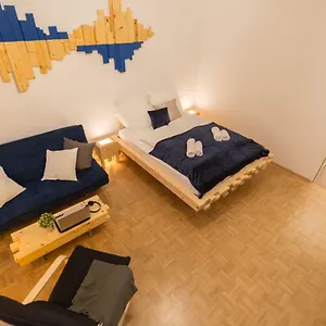 Stunning Station Appartement